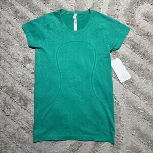 Lululemon Swiftly Tech Short Sleeve Crew NWT